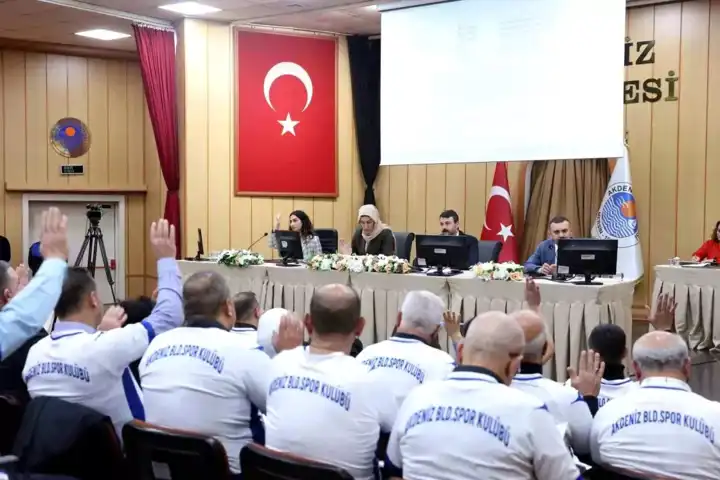 Belediye Meclisi'nden Spora Tam Destek!