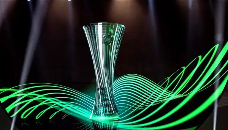 Beşiktaş ve Başakşehir Konferans Ligi'nde!