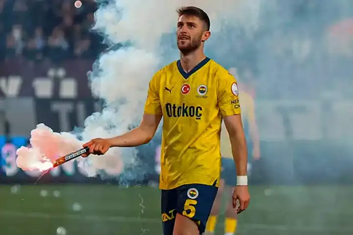 İsmail Yüksek'e Avrupa'dan Talipler! Fenerbahçe 230 Kat Kar Edebilir