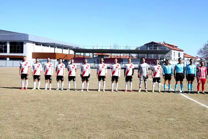Kulaspor, Sarıgöl'ü Evinden 2-0 Yendi!