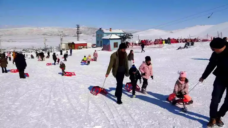 Van Abalı Kayak Merkezi'nde Sezon Başladı!